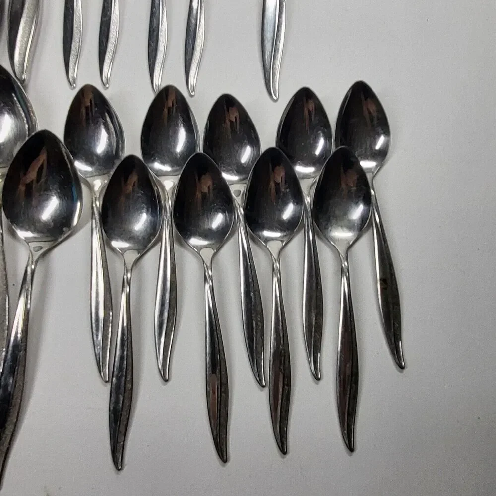 Oneida Textura 25pc Stainless Flatware Lot MCM Vintage